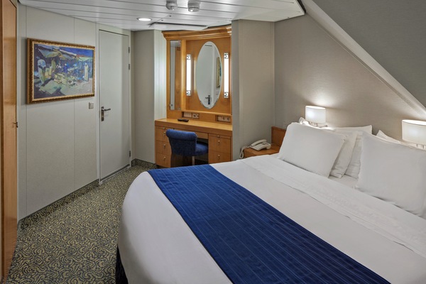 RCI, Radiance of the Seas, Owner's Suite 2 Bedroom 4.jpg